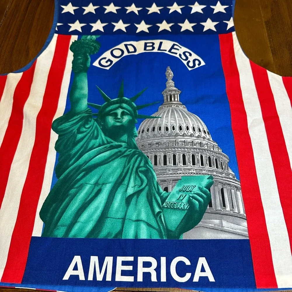 Vintage Handcrafted God Bless America Statue of Liberty  Vest‎